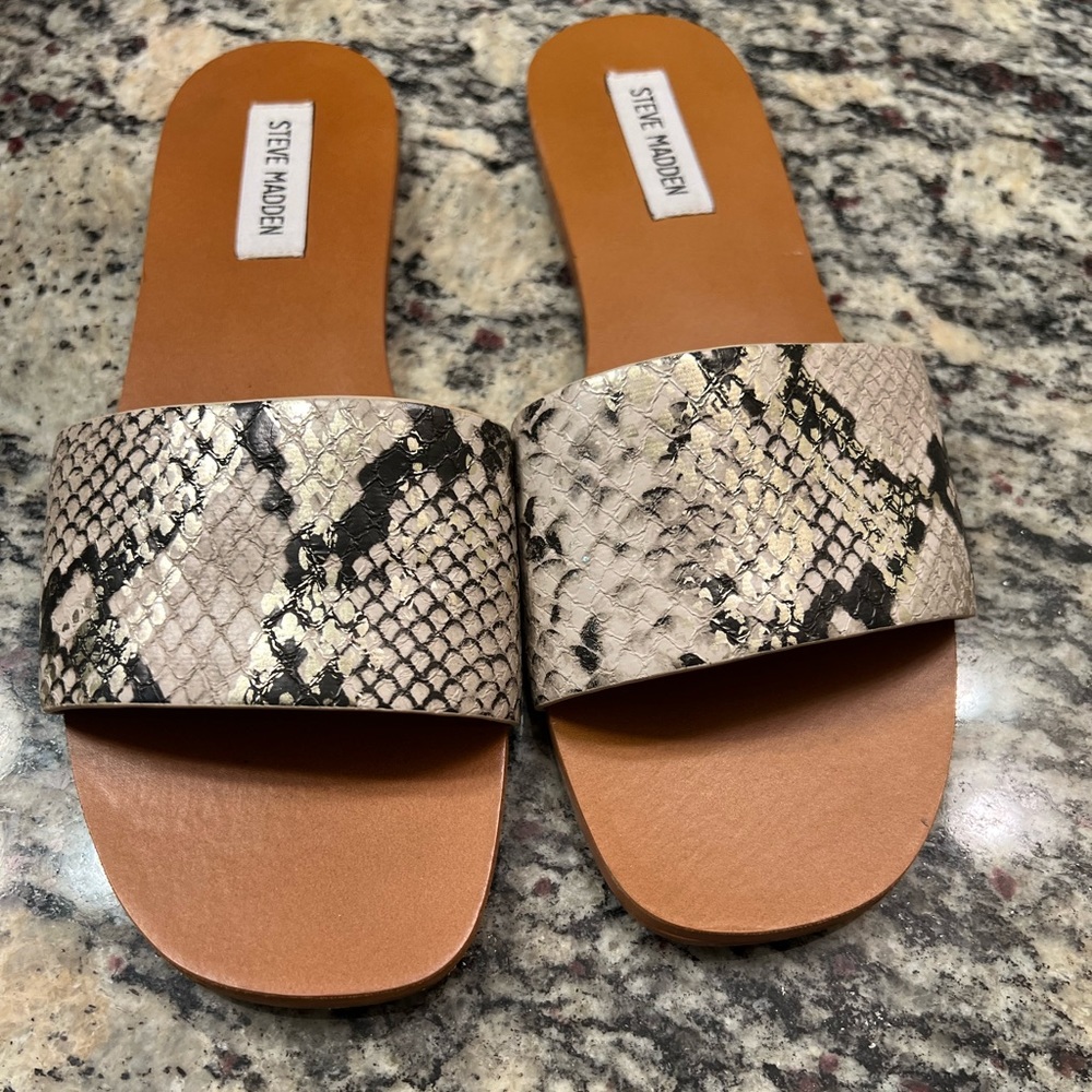 Steve Madden Sandals
